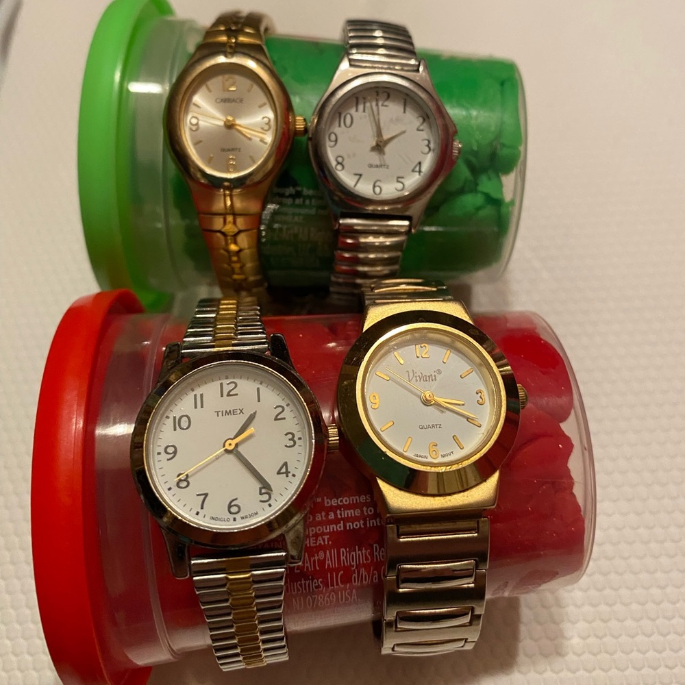 Lot of 4 old vintage watches untested look great